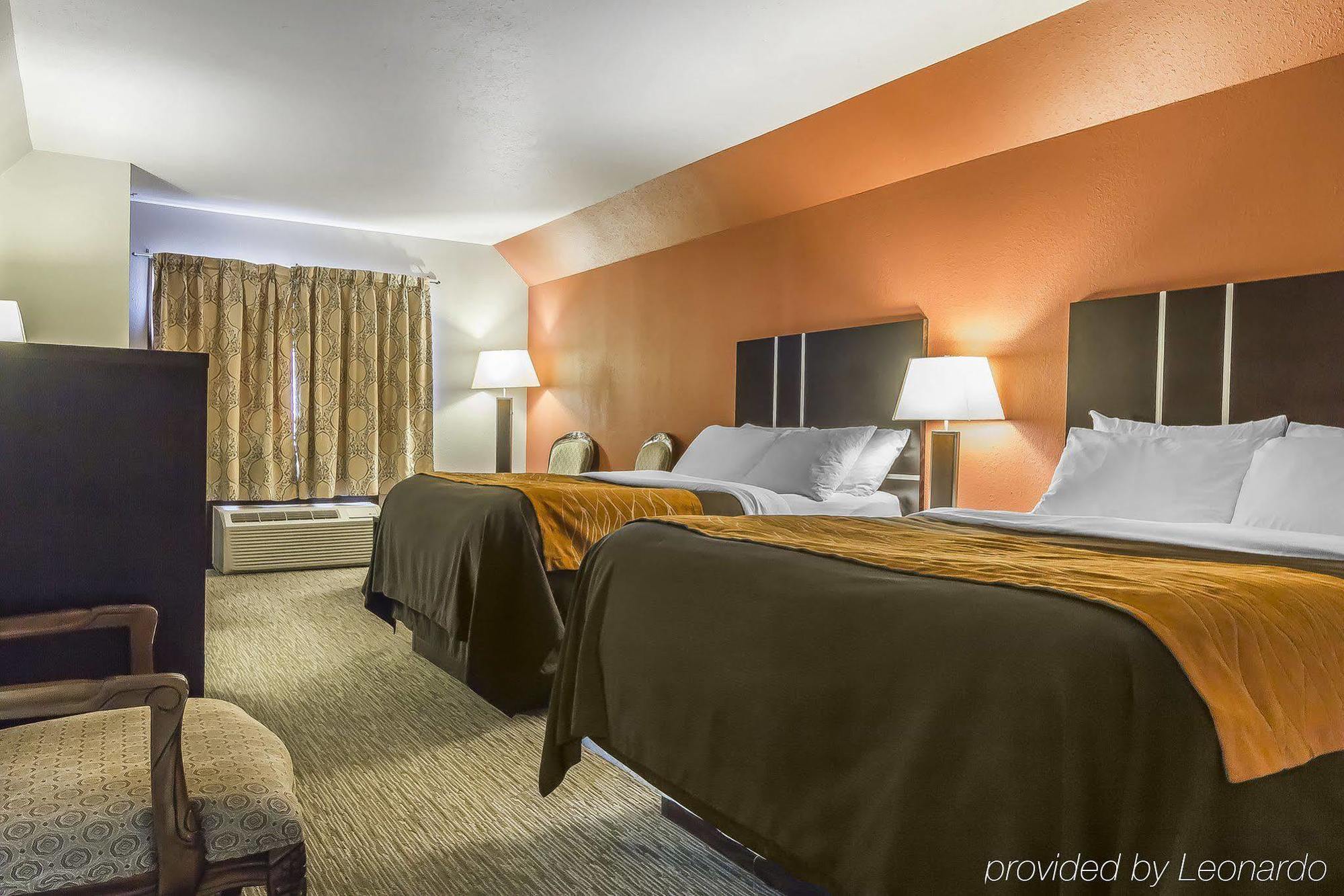 Comfort Inn & Suites Yorkton Esterno foto