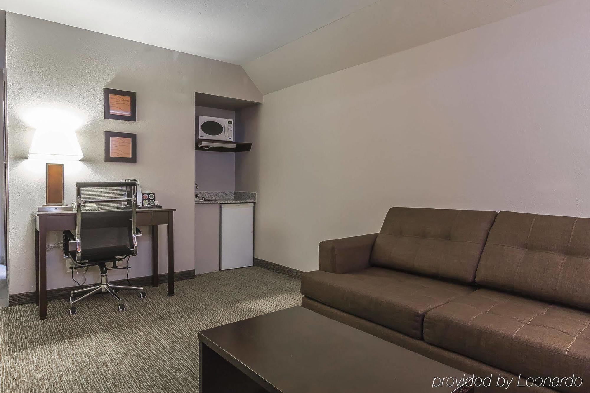 Comfort Inn & Suites Yorkton Esterno foto